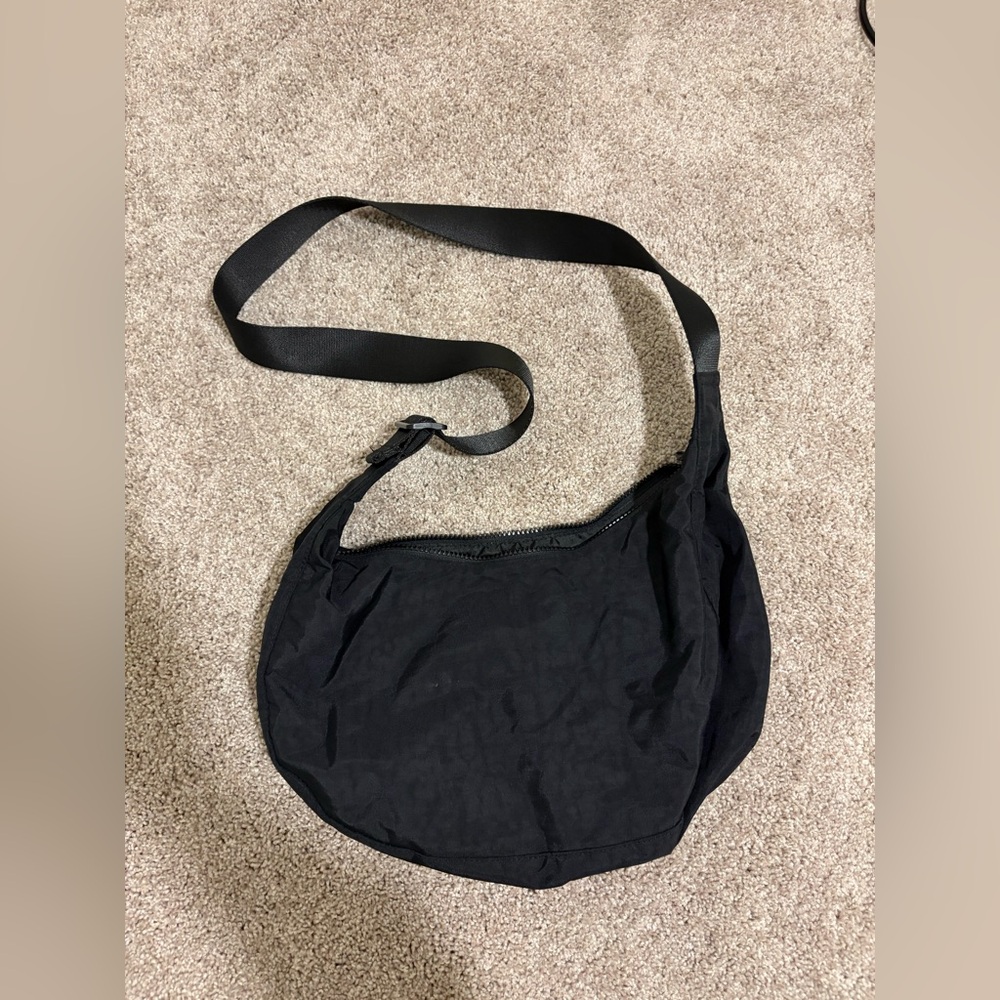 Black crescent bag